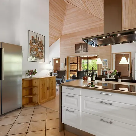 Family-friendly Luxury With And Activities Near *